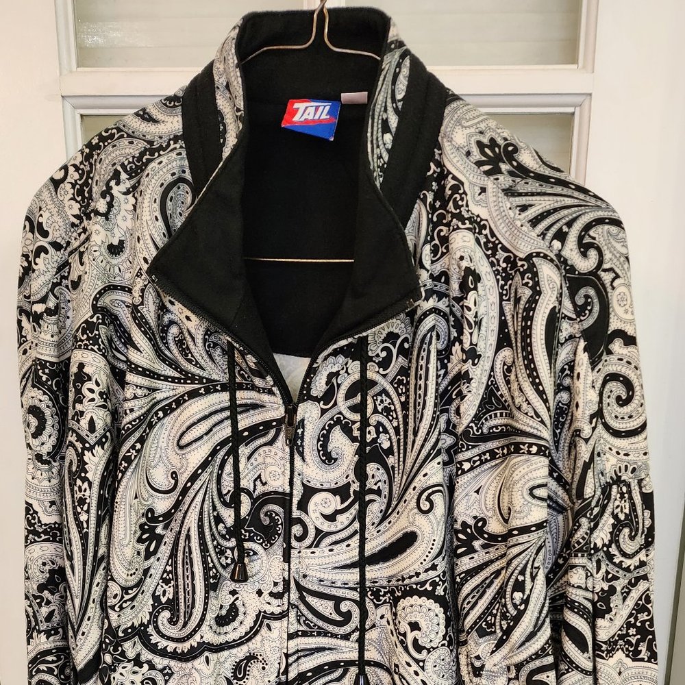 Tail Black/White Polartec 100% Micro Poly Polar Fleece Jacket Medium NWT